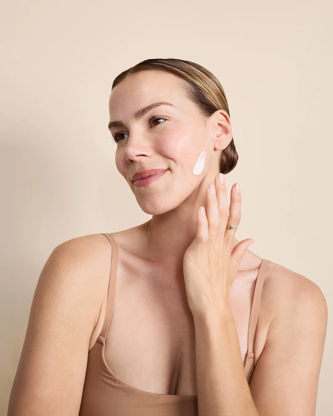 Product How To Step 5 Exo-Skin Moisturiser