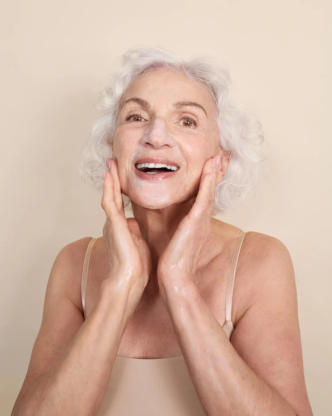 Product How To Step 1 Tri-Phase Cleanser