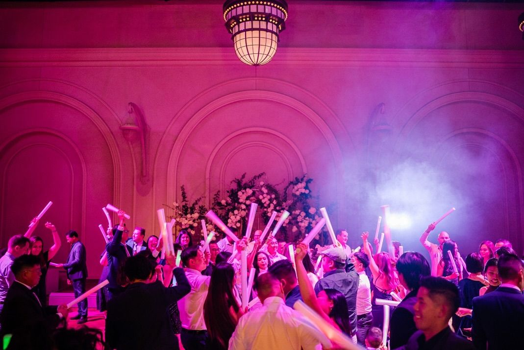 LED Glow Sticks - Party - Wedding - Rave - Festival