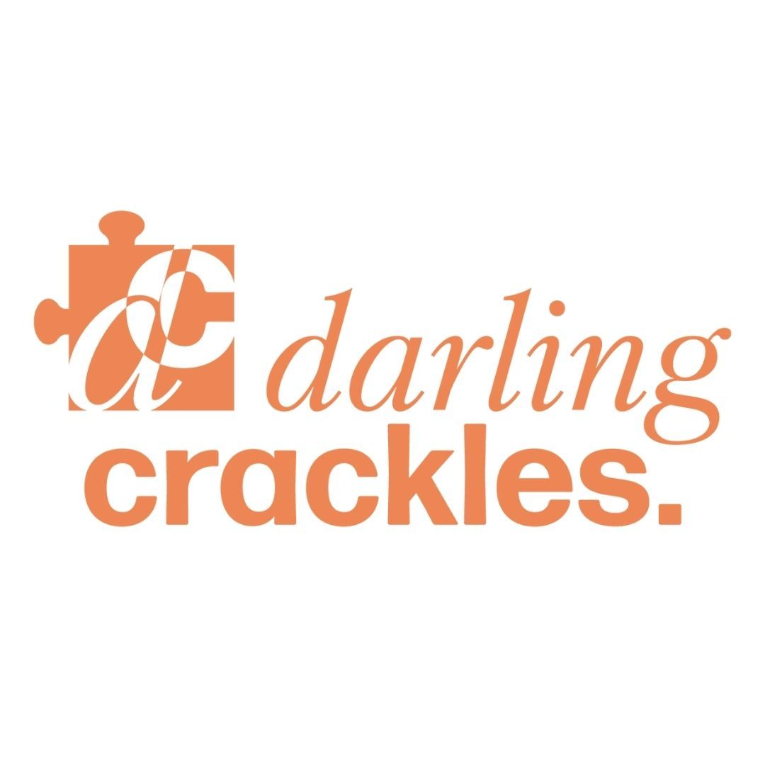 Darling Crackles logo