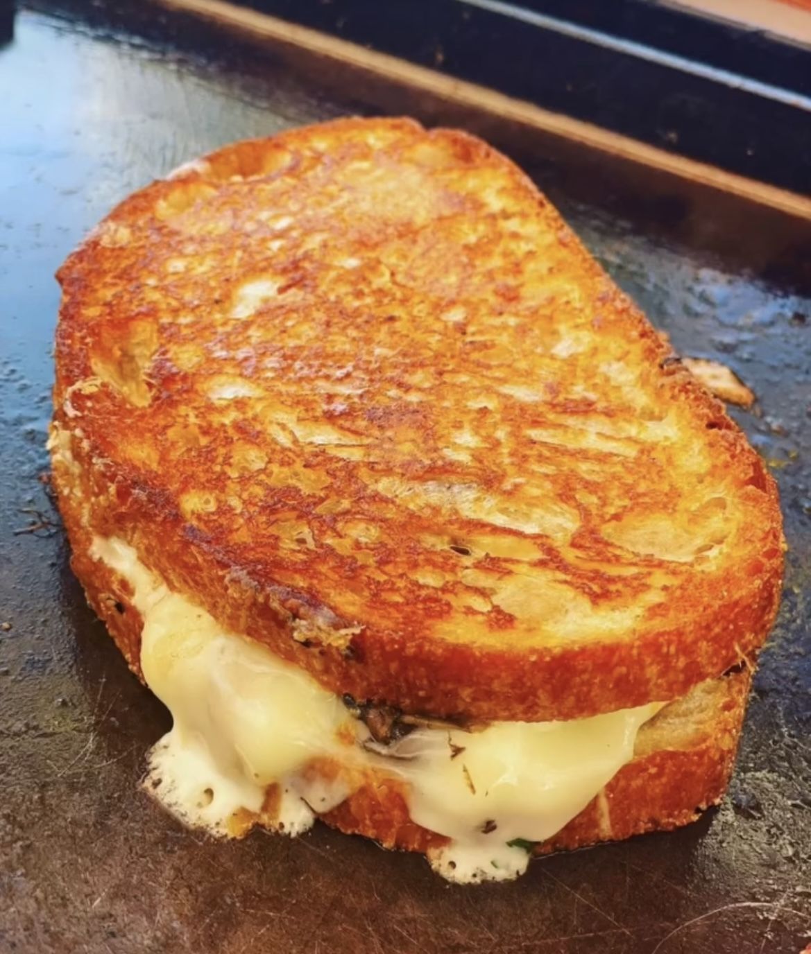 Cheesy toasties