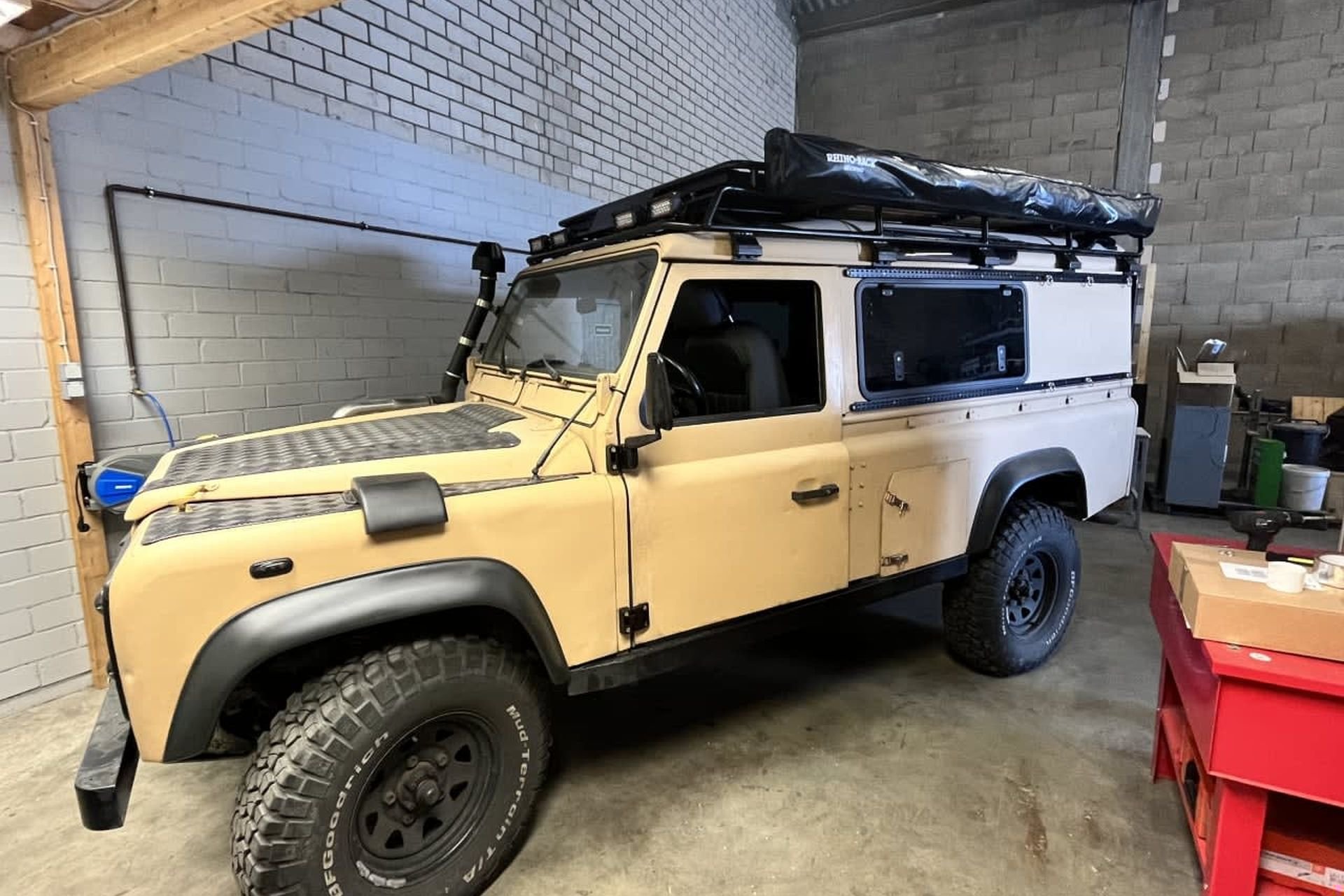 Valentinsgeschenk: Ein romantischer Ausflug im Oldtimer-Wohnmobil