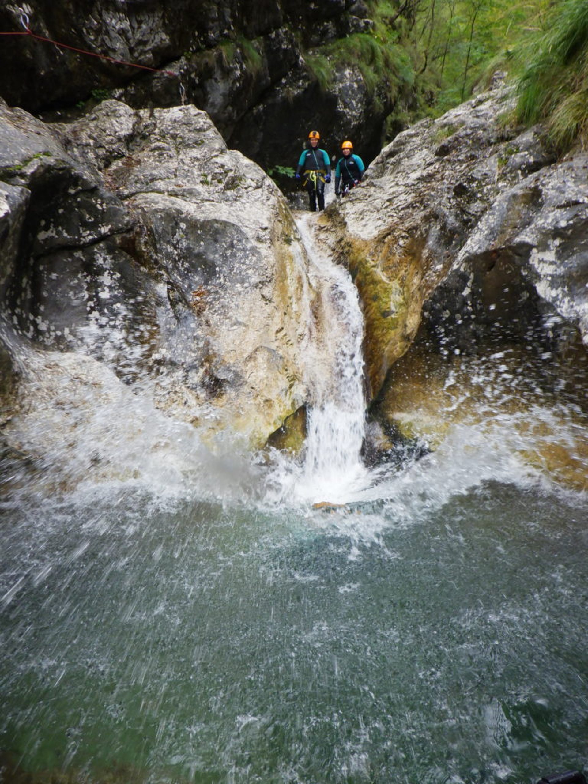 Canyoning Wasserrutsche von unten