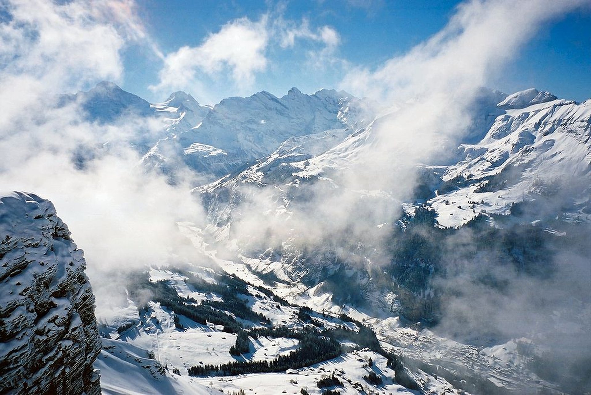 Wintercamping bei Bern, Schweiz