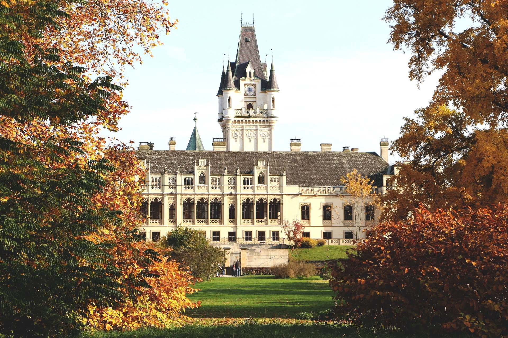 Schloss Grafenegg Niederösterreich Herbst Goldener Oktober Indian Summer Harry Potter
