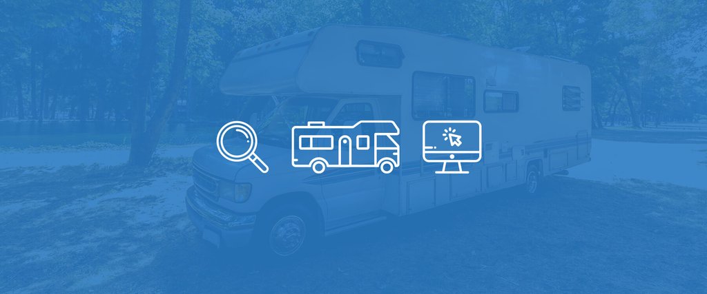 Autocaravana vintage en carretera con montañas al fondo. Viajes y aventura en camper de segunda mano.