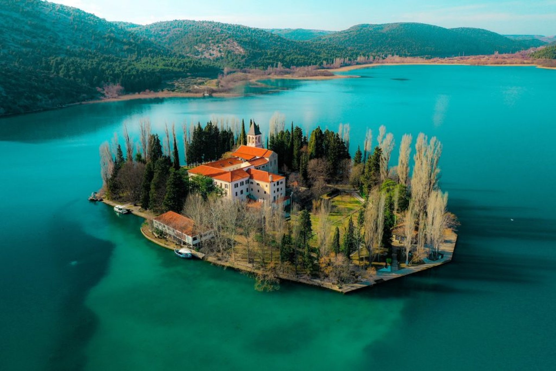 Die 6 besten Reiseziele mit dem Camper im November 2025