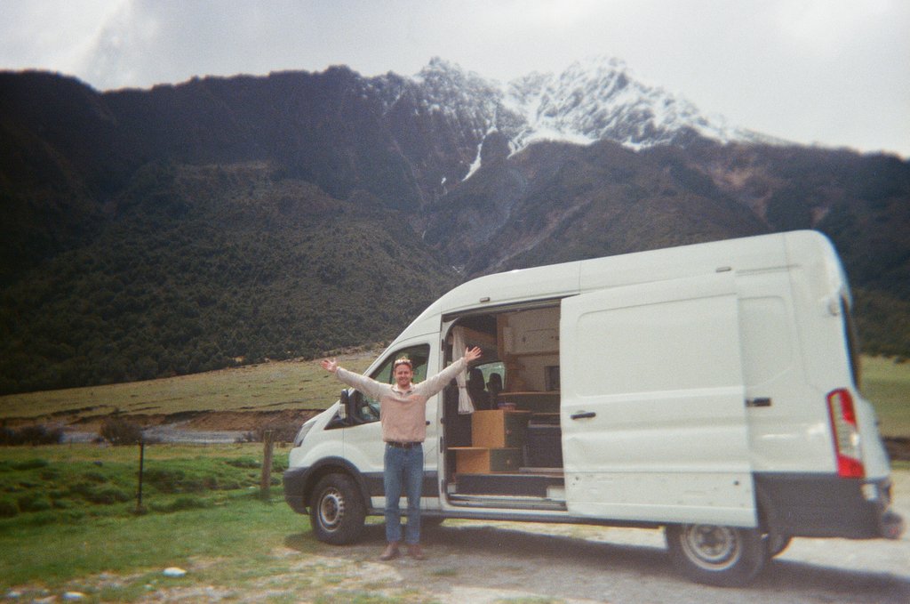 Hiking Aspiring National Park: A guide to the Aspiring Hut Trail