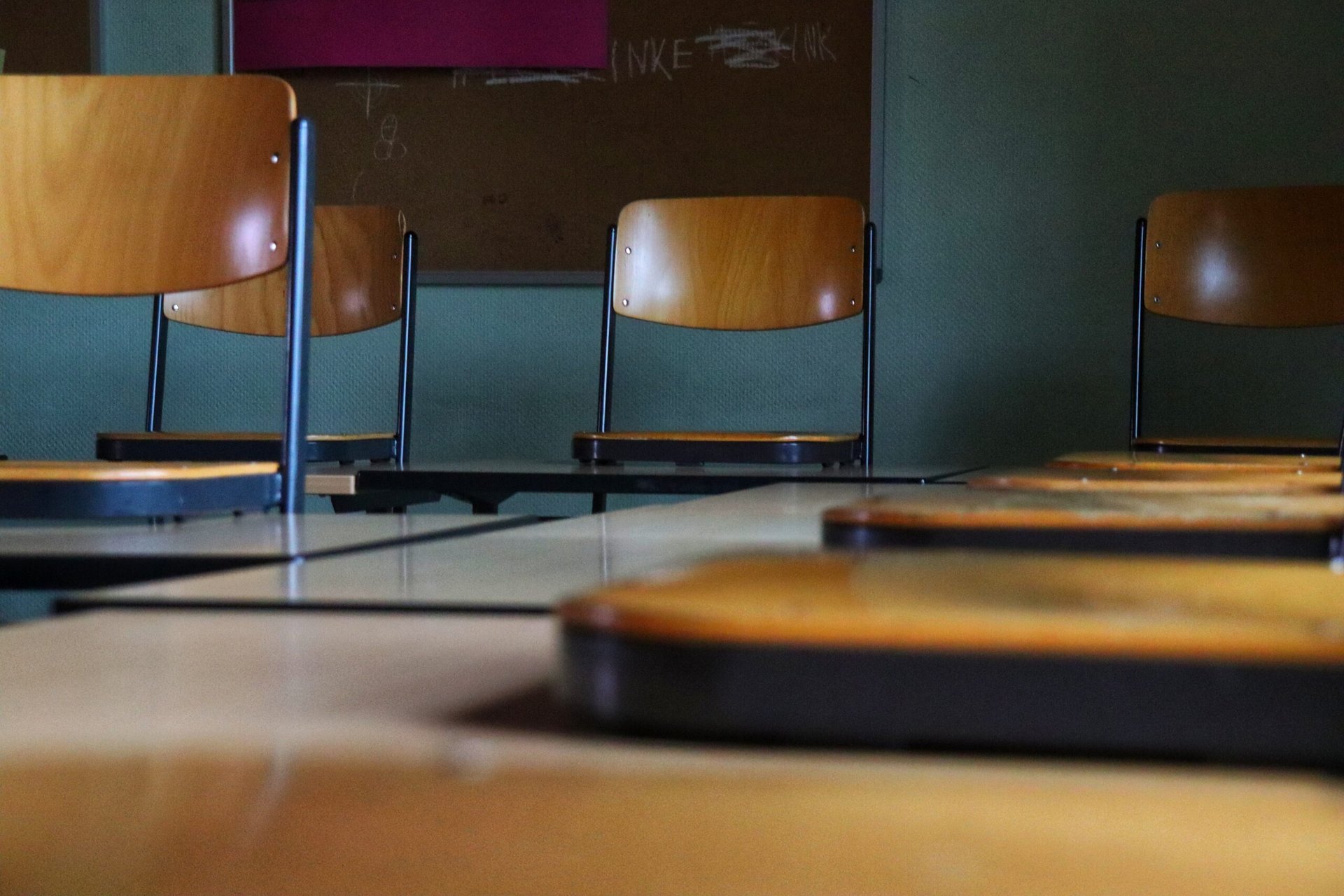 Dein Bayern-Campingurlaub im Herbst: Wohnwagen am See, Sonne genießen!