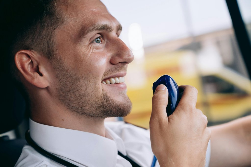 UHF radio setup for RV safety: Communication that could save your life