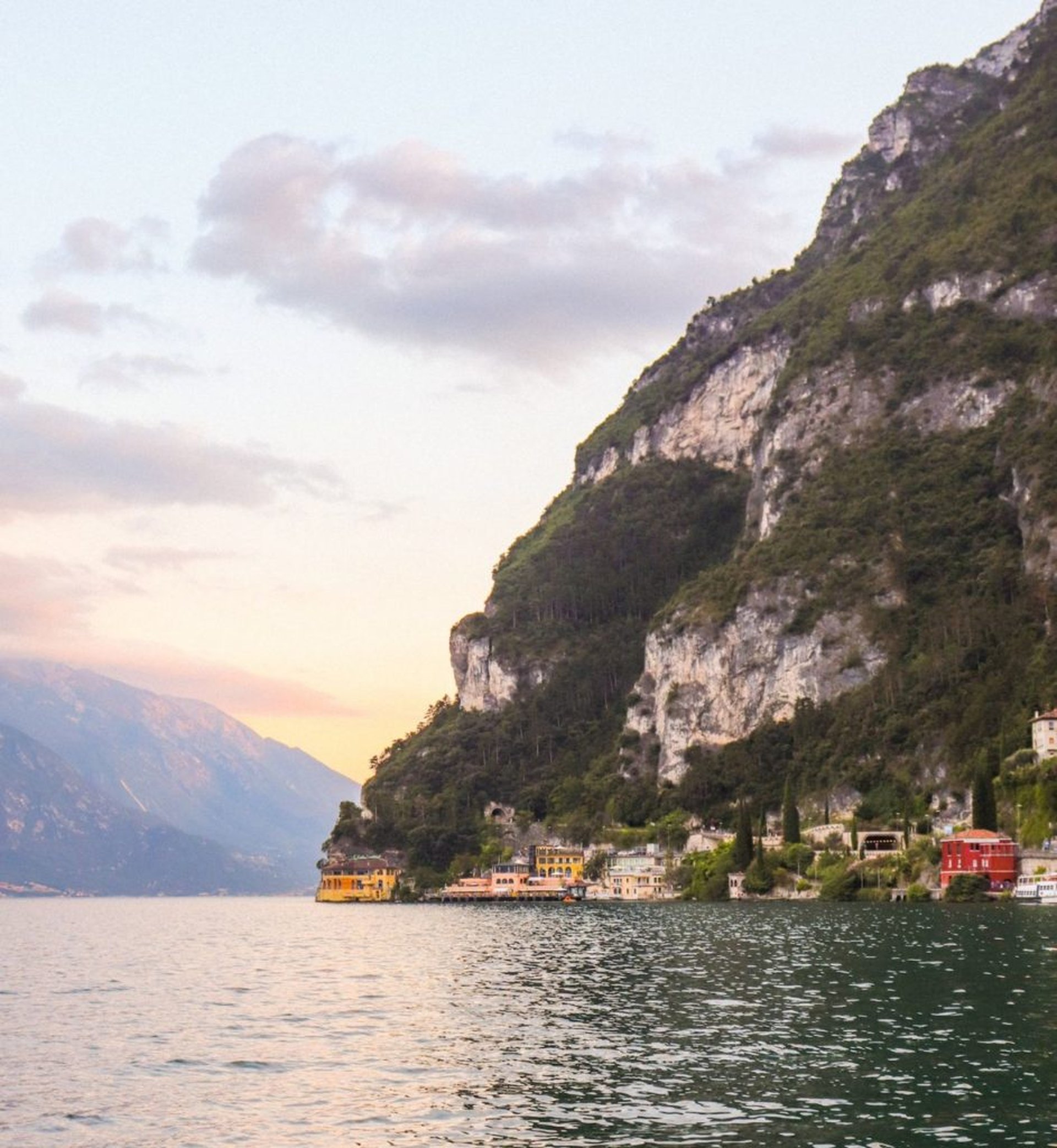 8 tolle Stellplätze für Camping am Gardasee