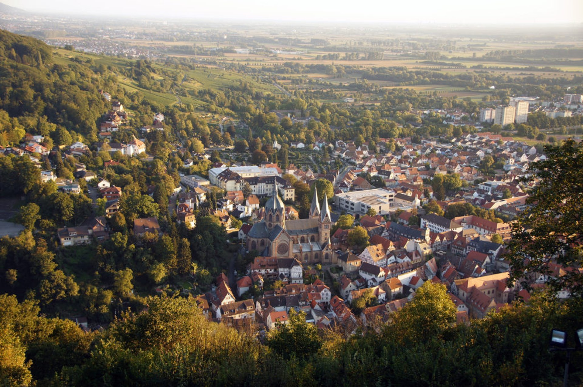 3. Natuur en cultuur ontmoeten elkaar in het Odenwald - Oldenwald Heppenheim Lizenz 1024x680
