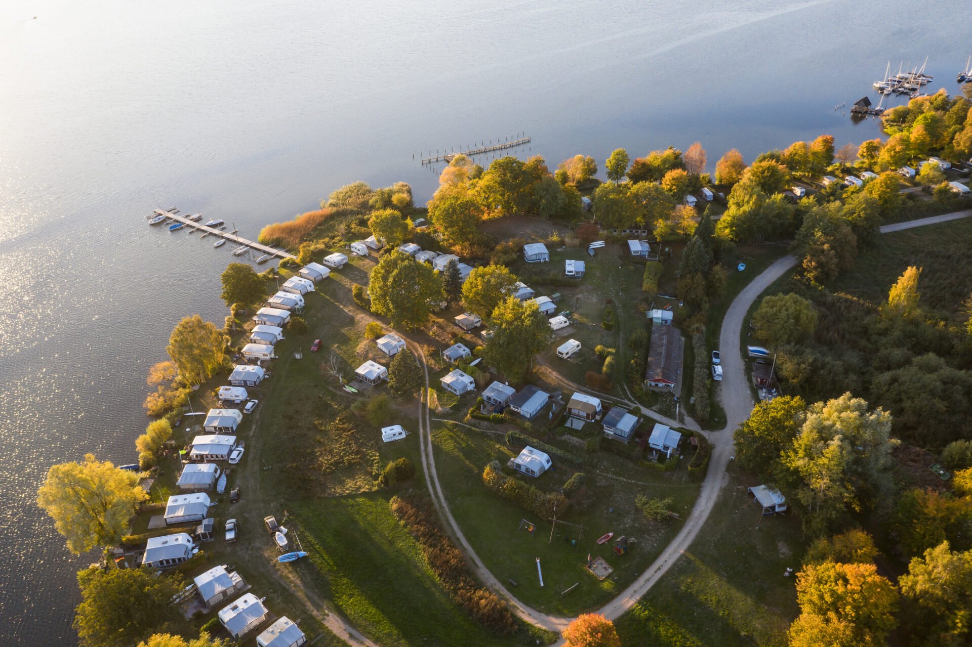Die besten Seen für einen Campingurlaub in Deutschland und Österreich