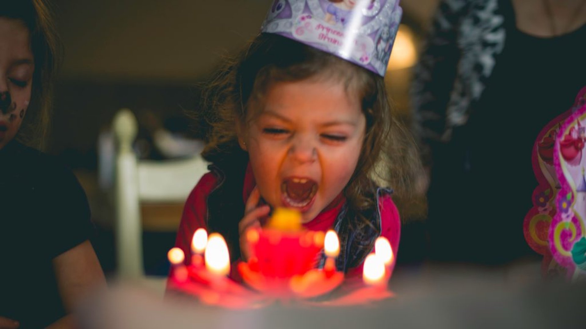 Mias Wohnmobil Geschenke für Kinder Geburtstag Torte Kerzen