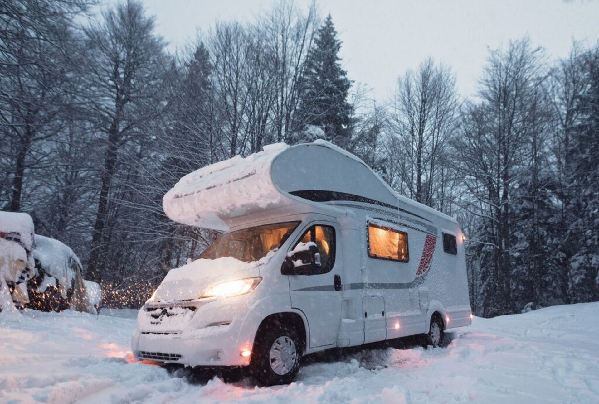 Welche Ausrüstung brauchst du fürs Wintercamping?