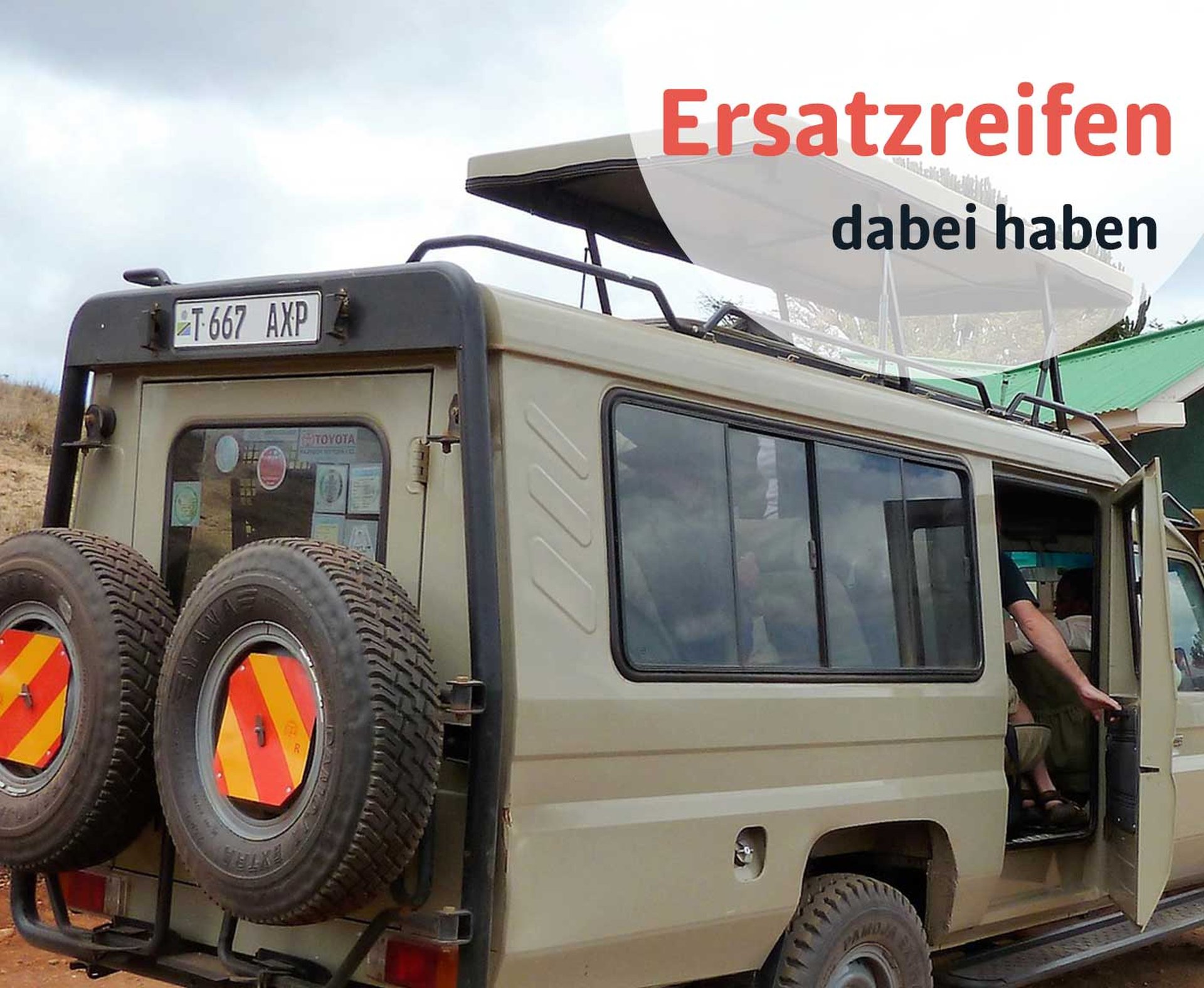 Ein Expeditionsvan mit zwei Ersatzreifen, Packliste Camping mit PaulCamper