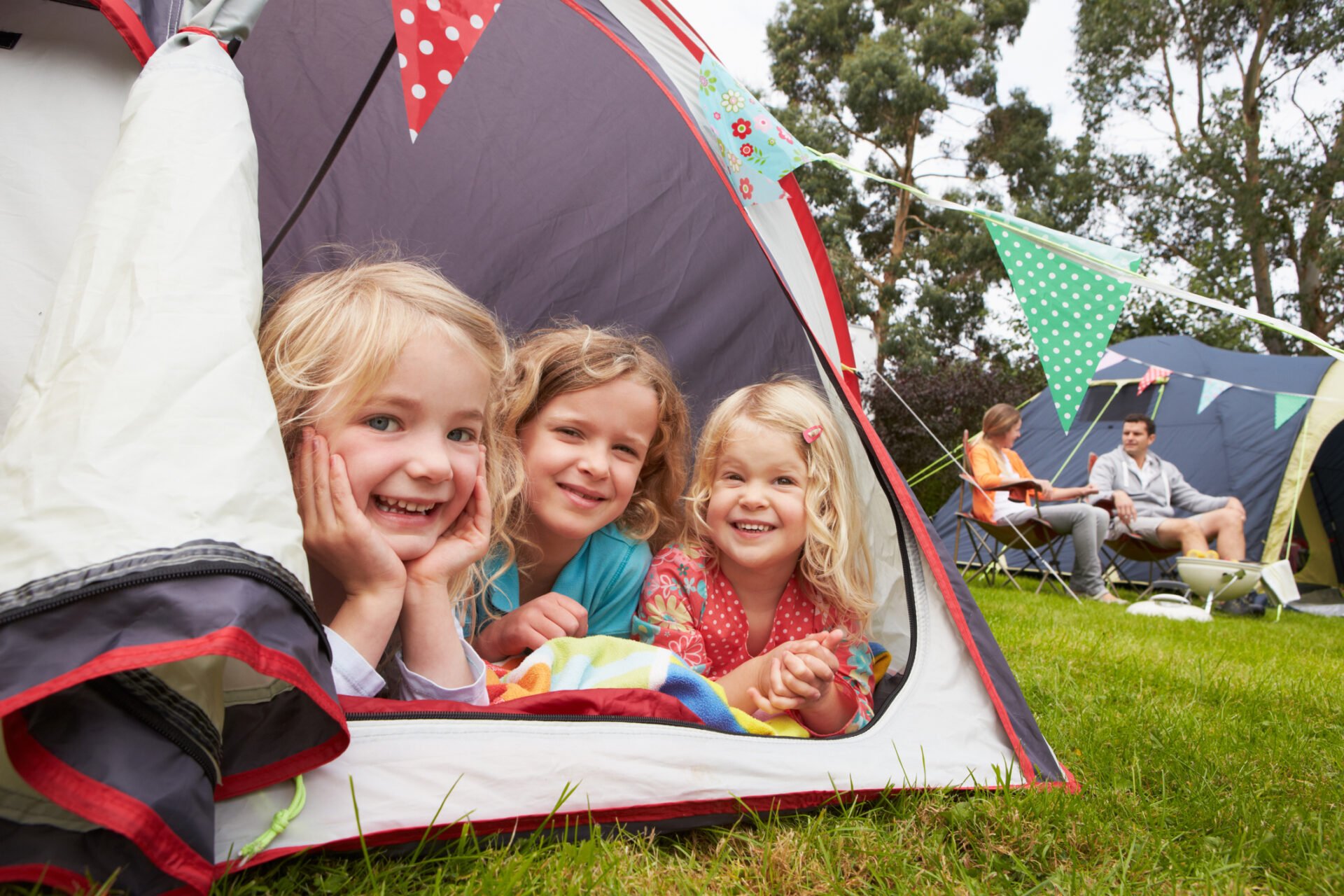 Welcher Campingtyp bist du? Ein Blick auf die beliebtesten Campingplatz-Konzepte