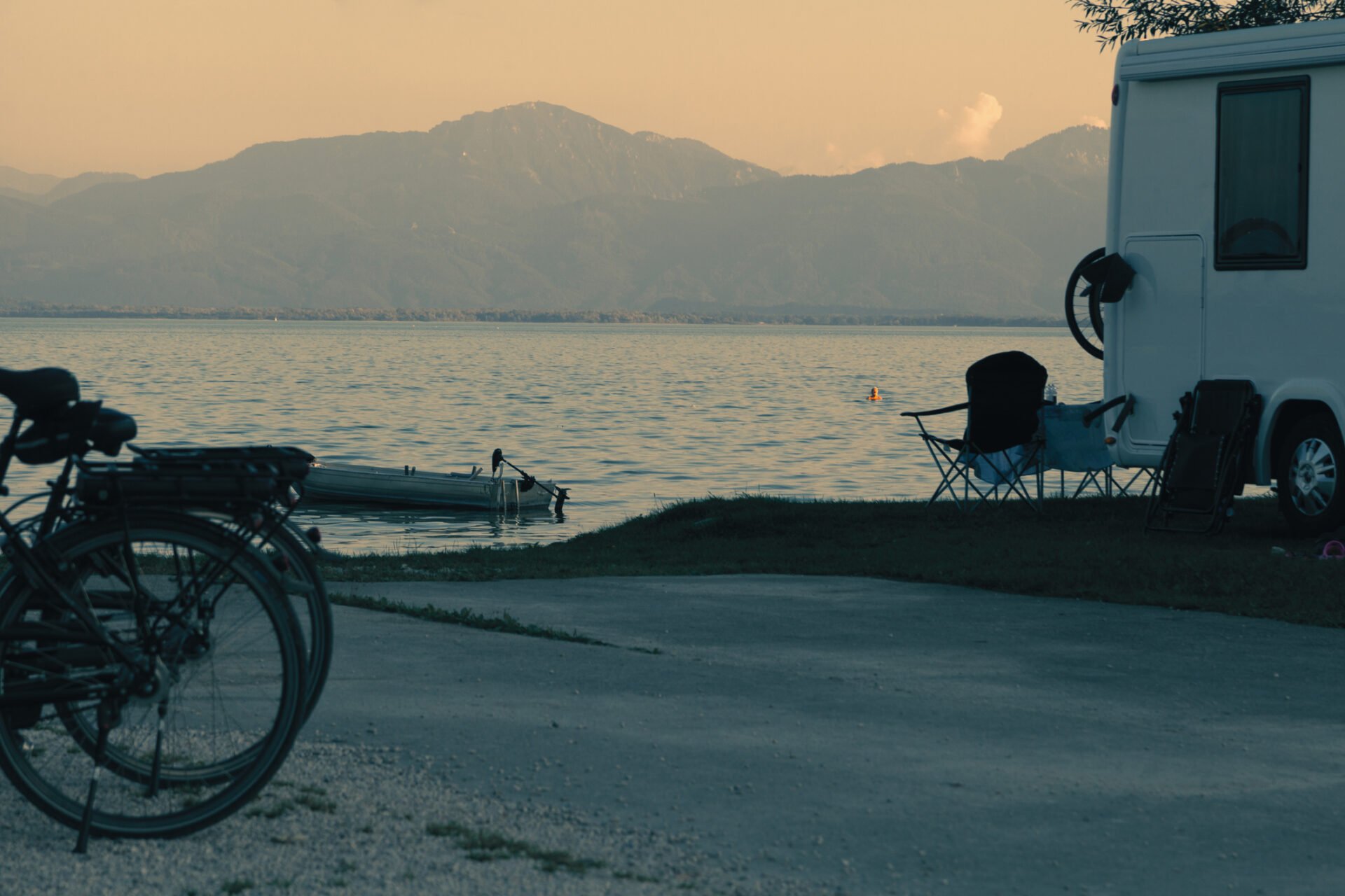 Die besten Seen für einen Campingurlaub in Deutschland und Österreich