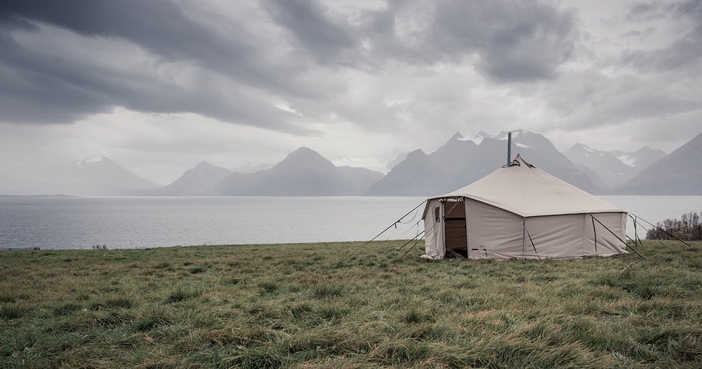 Luxuriöses Glamping: Wohnwagen am See, entspannter Urlaub!