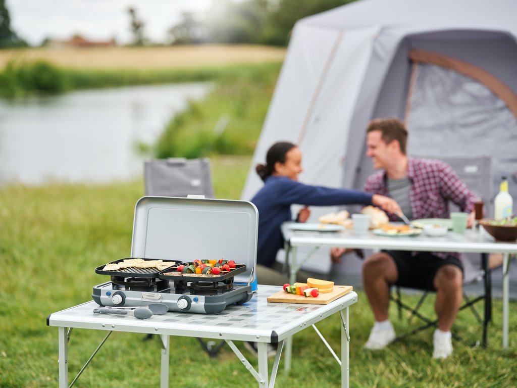 Outdoor-Kochen beim Camping: Deine mobile Küche wird zum Highlight