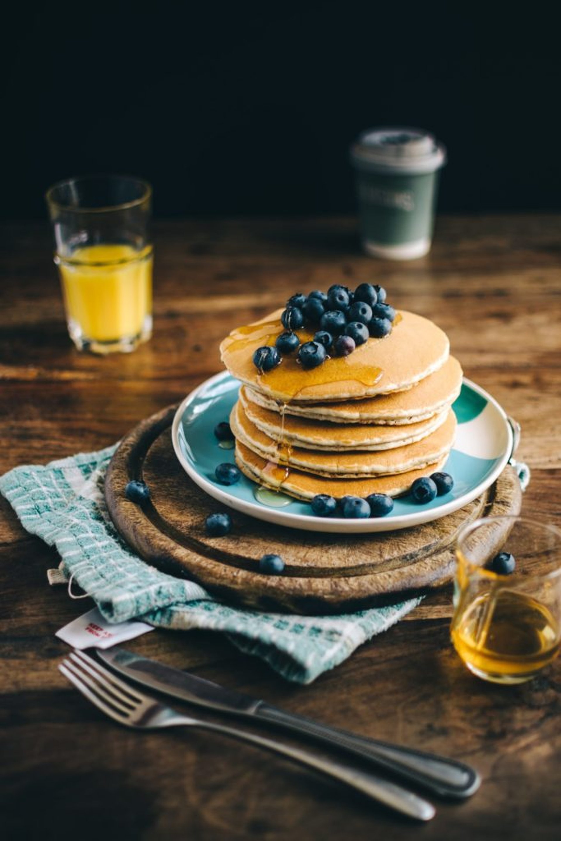 2. Pannenkoeken met bosbessen zijn een populair kampeerrecept - 2. Pancakes mit Blaubeeren e 683x102