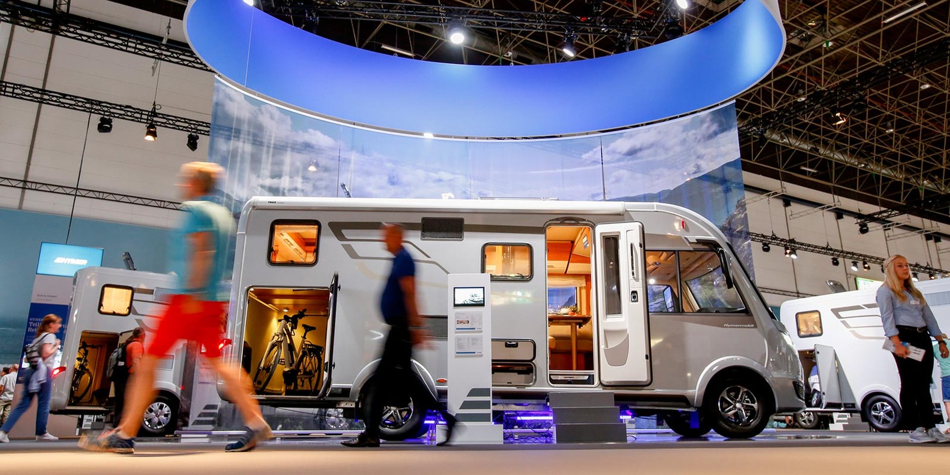 Wohnmobile & Caravans auf dem Caravan Salon Düsseldorf: Dein nächster Campingurlaub wartet!