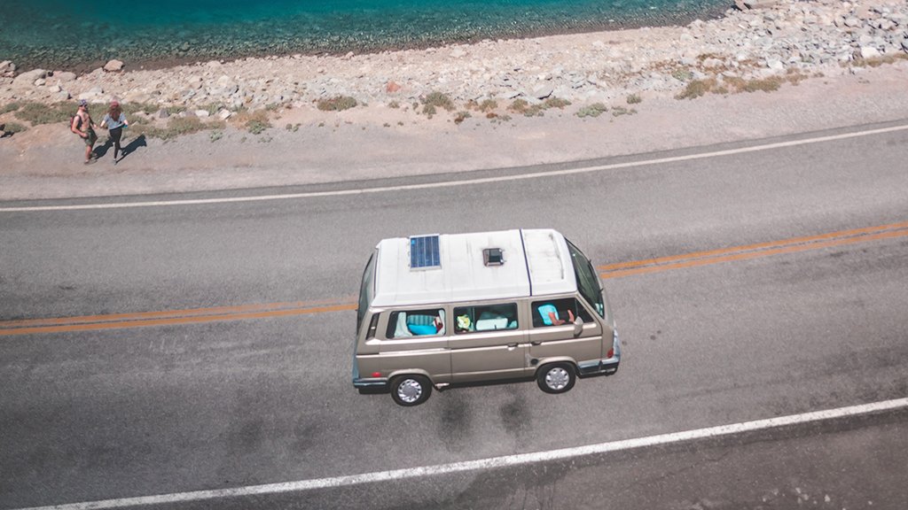 Camper header: Zonnepanelen en camper de ideale stroomvoorziening