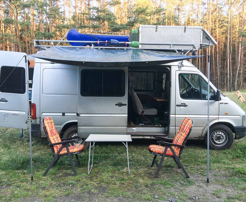Jans clevere Camping-Hacks: Wohnmobil-Reise & praktische Ausrüstung im Einsatz.