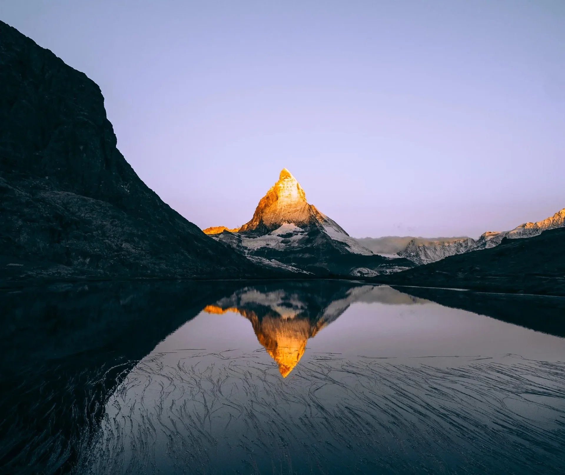 Riffelsee Zermatt Matterhorn Bergstation Rotenboden Sonnenaufgang Berge