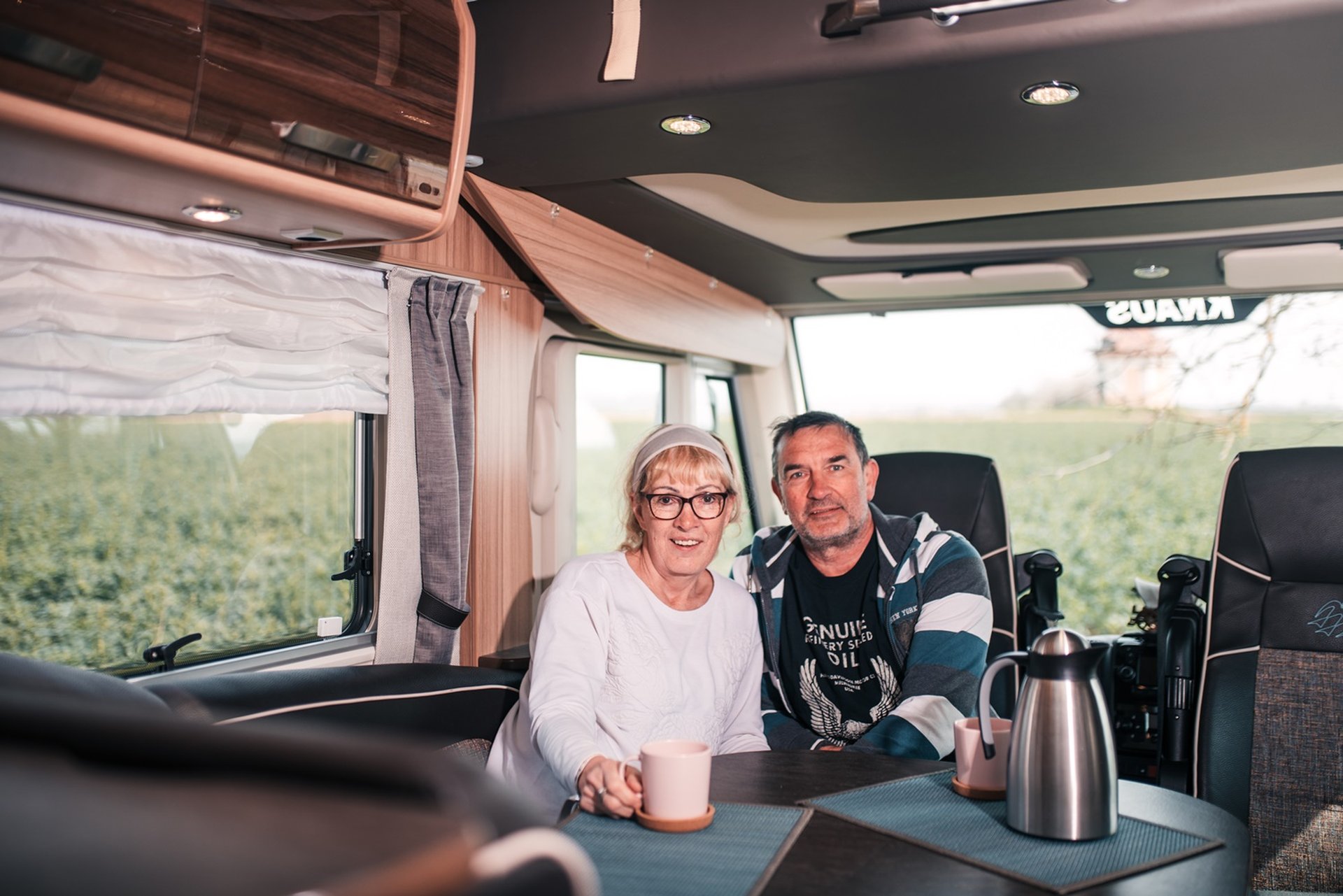 Camping Header: Mit Luxuscamper durch Amerika