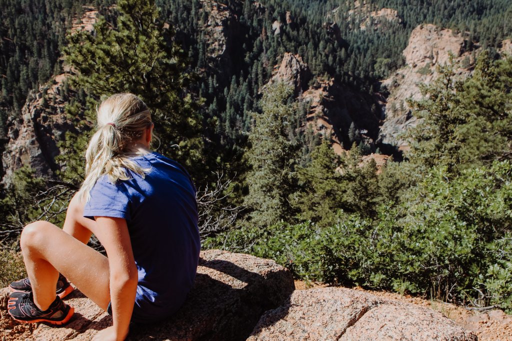 Camping Header: Fünf unterschätzte Kurztrips für verlängerte Wochenenden