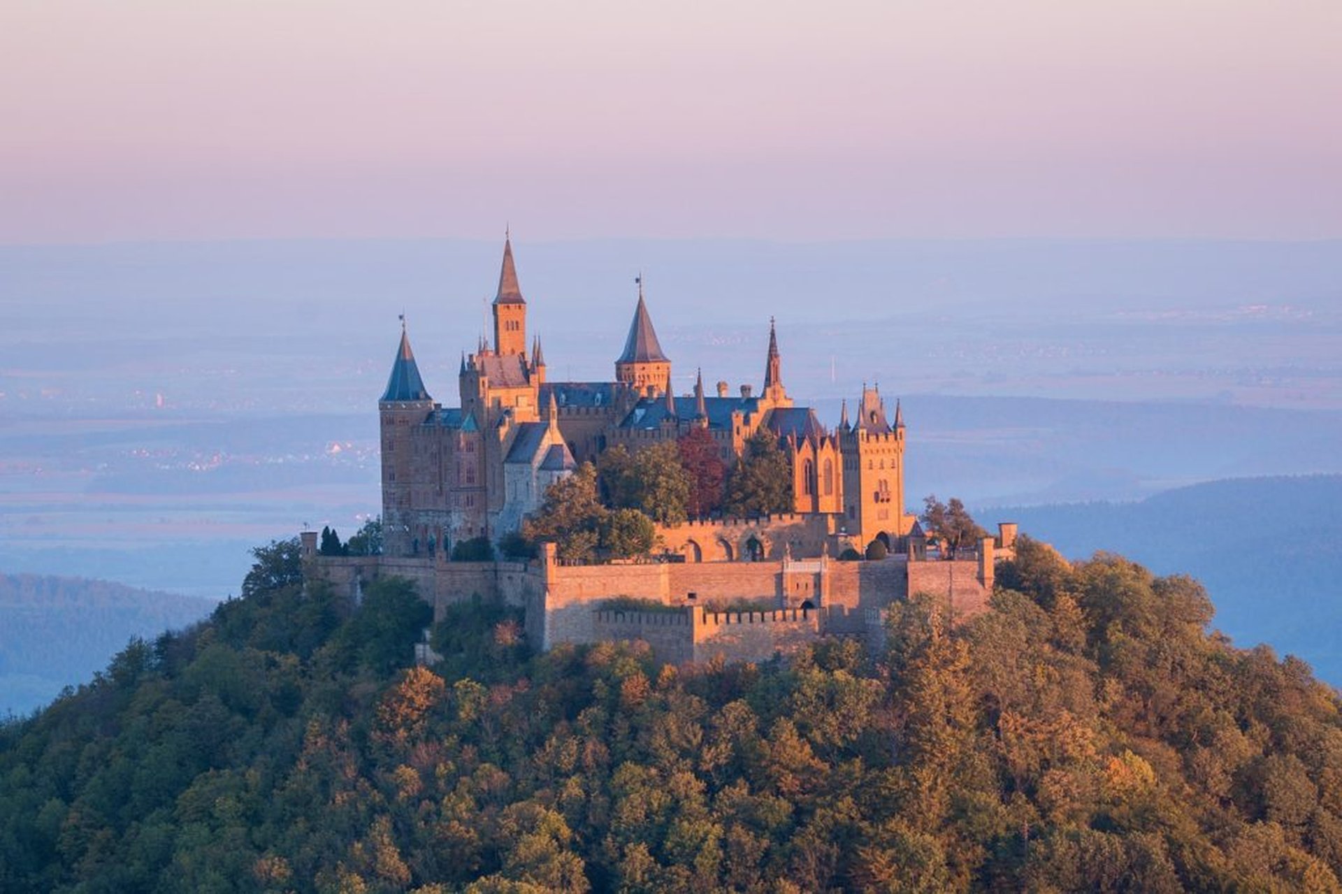 Wohnmobil Oktober Deutschland im Herbst Burg Hohenzollern