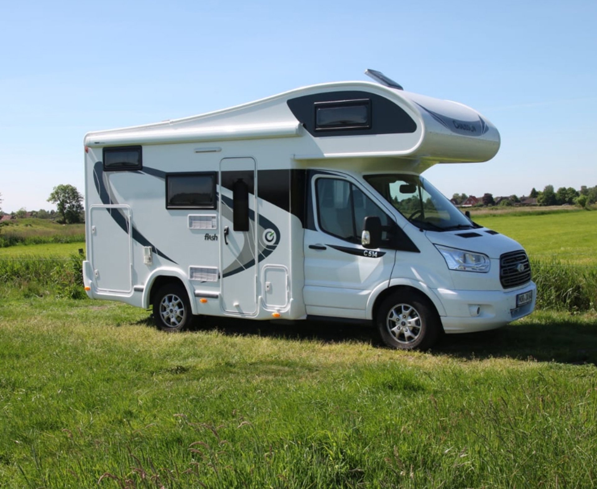 tweedehands camper of caravan kopen