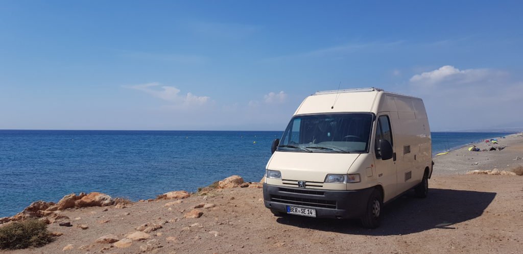 Camping Header: Peugeot Boxer ausbauen