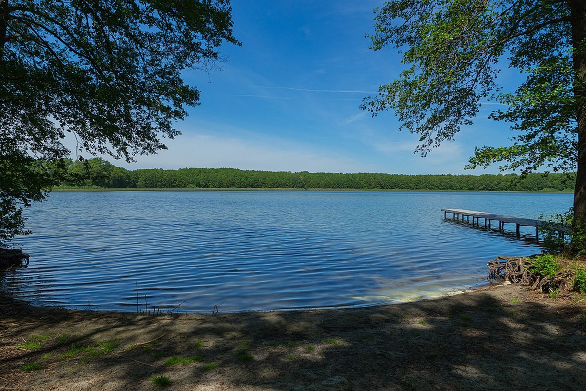 Der Groß Leuthener See mit dem Campingplatz direkt vor Ort