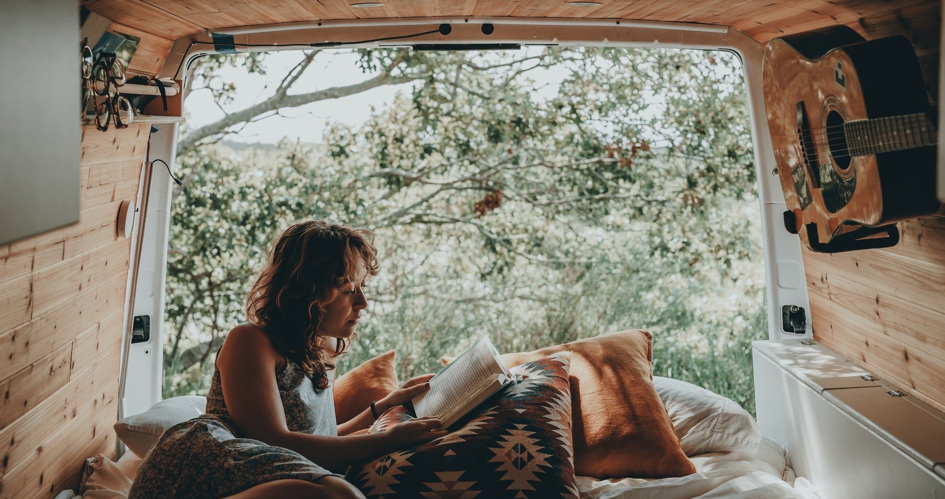 9 einzigartige Camper in Hamburg – Dein perfekter Miet-Wohnwagen wartet!