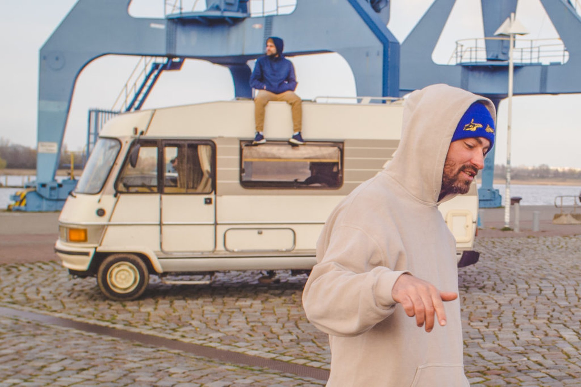 Unterwegs mit Mädness und Marteria – Videodreh mit PaulCamper