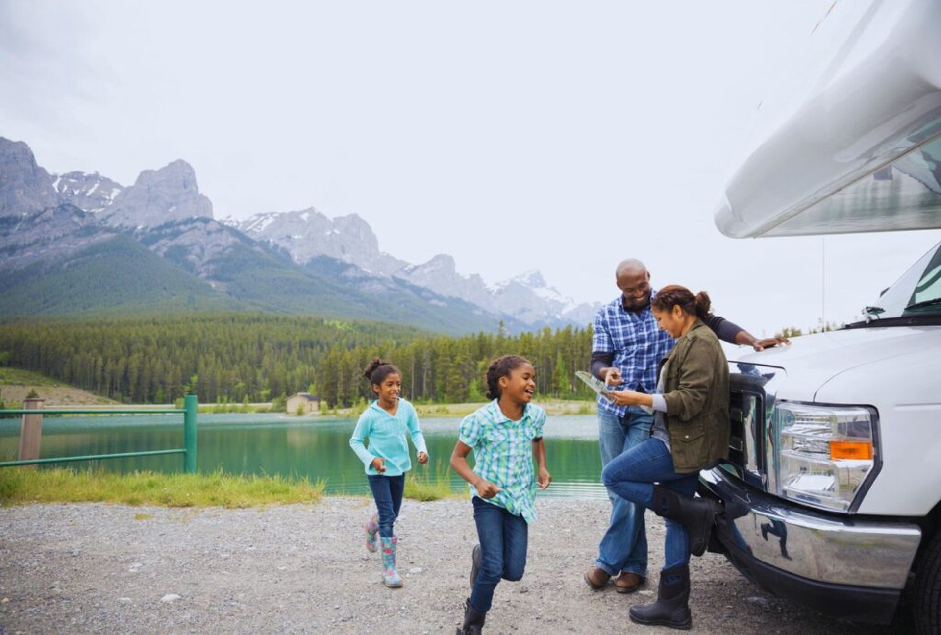 Camper mit Kind – 8 familienfreundliche Wohnmobile zum Mieten