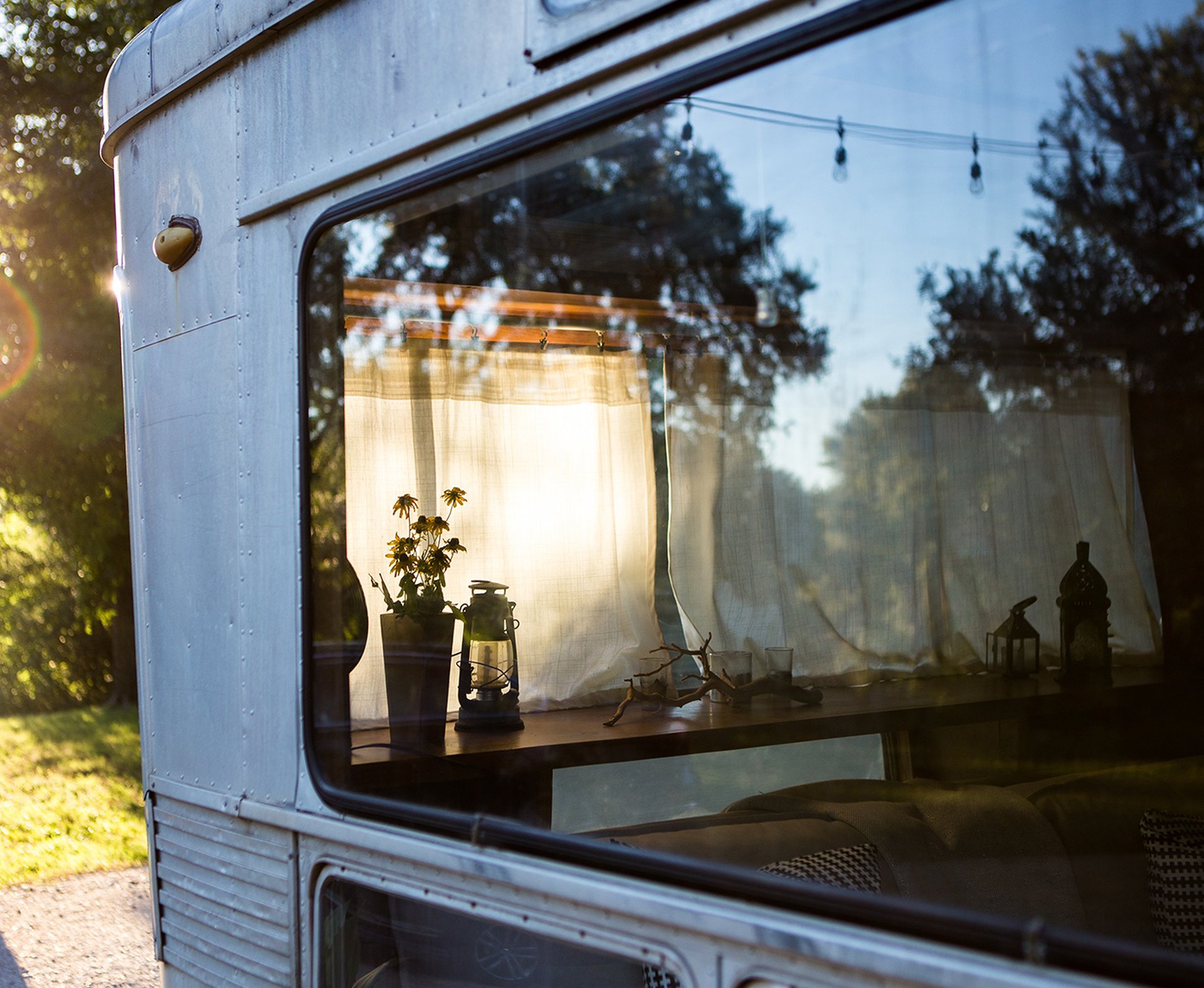 Tweedehands camper of caravan kopen