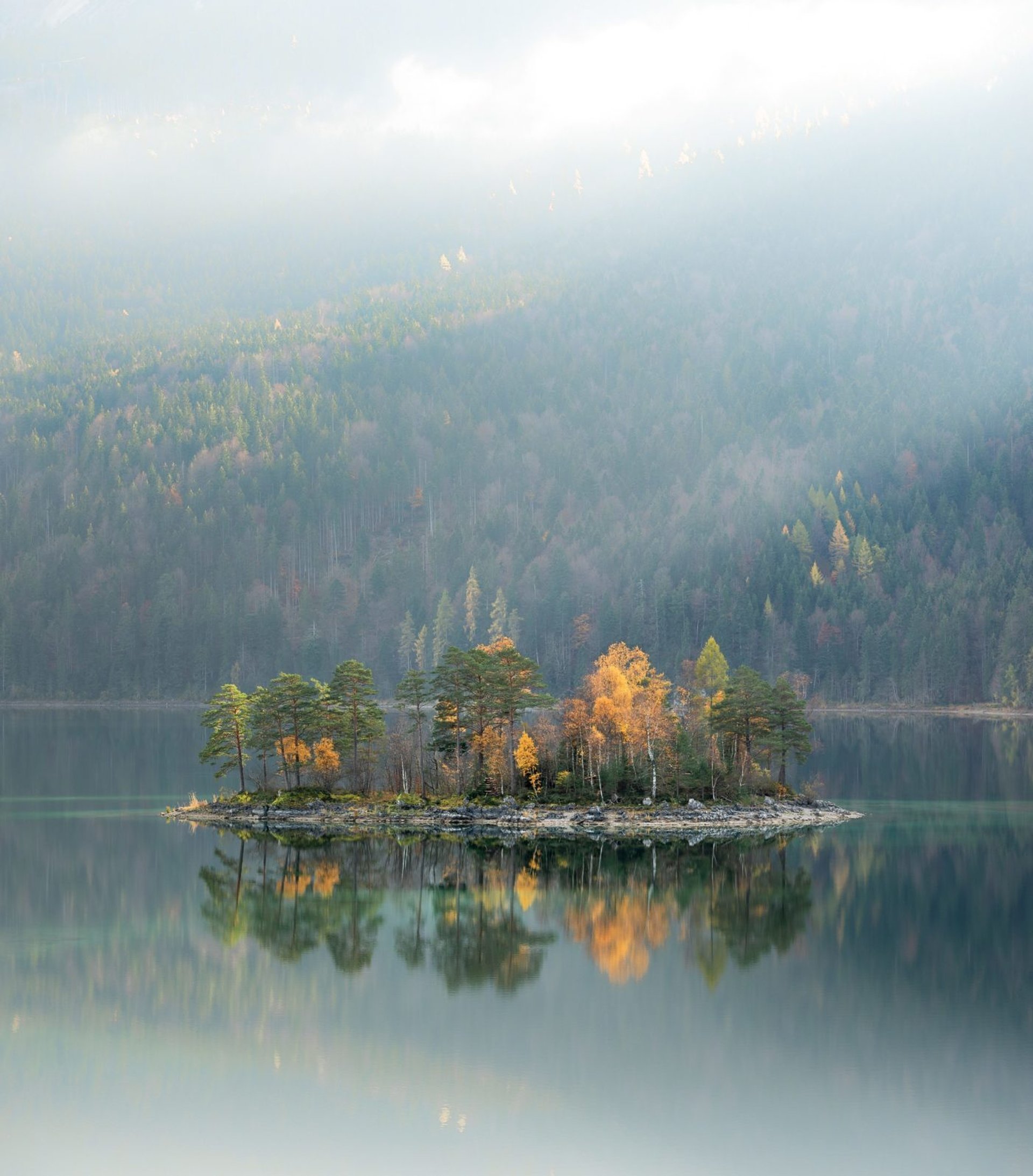 Eibsee auf der Zugspitze in Deutschland