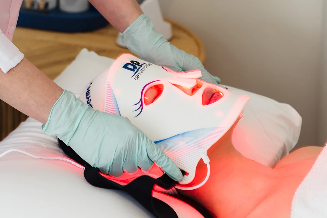 Professional LED Mask | DermapenWorld