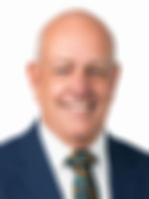 Corporate headshot of Peter Rimmington Findex advisor