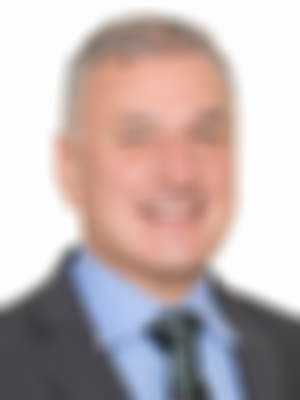 Corporate headshot of Frank Tesoriero Findex advisor