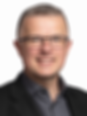 Corporate headshot of Andrew Dinsdale-Scanlon Findex advisor