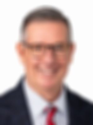 Corporate headshot of Neil McLennan Findex advisor
