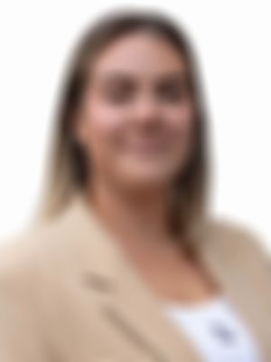 Corporate headshot of Jaime Kelliher Findex advisor