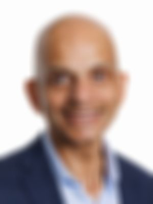 Bhanu Loku headshot