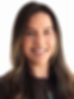 Corporate headshot of Elise Taikato Findex advisor