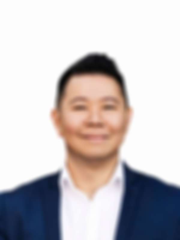 Corporate headshot of Justin Tan Findex advisor