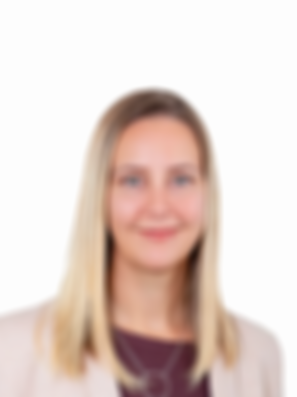 Corporate headshot of Jenna Anderson Findex advisor